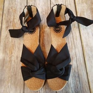 EUC SIZE 10 UGG ESPADRILLES